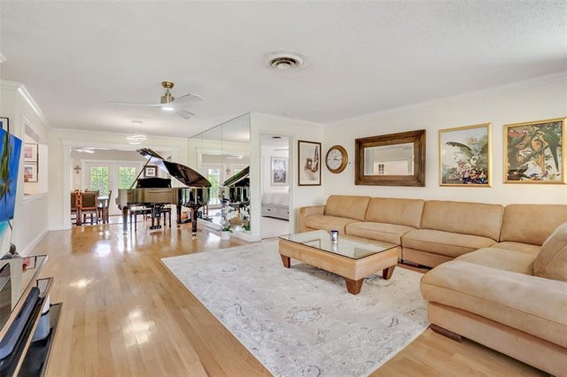 4 of 19 - 241 Sw 13th St, Boca Raton, FL
