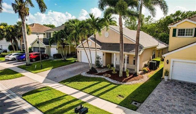 4 of 37 - 262 Kensington Way, Royal Palm Beach, FL