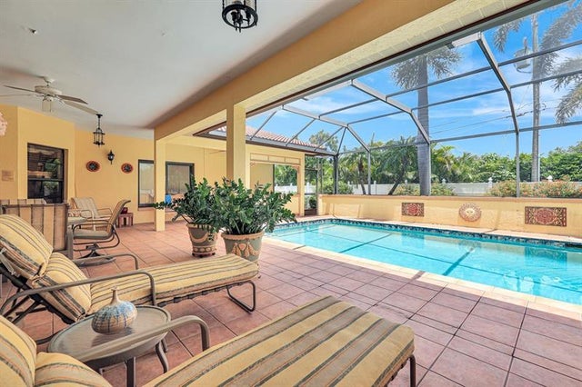 5 of 12 - 619 Se 18th Ter, Cape Coral, FL