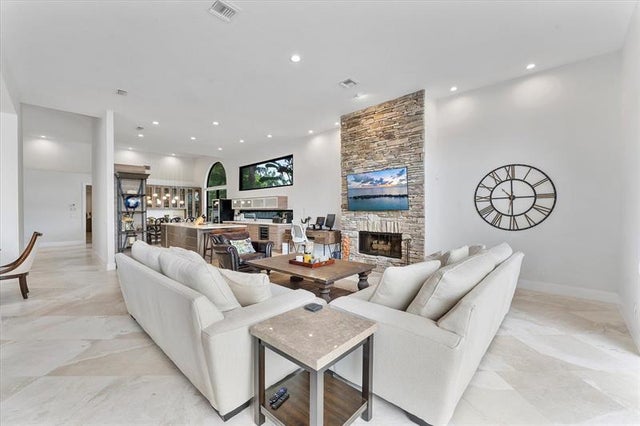 4 of 49 - 1749 Nw 126th Dr, Coral Springs, FL