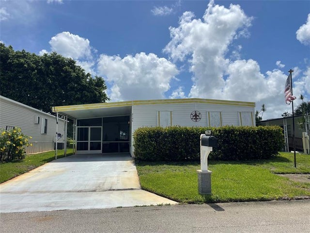1 of 17 - 2196 Sw 83rd Ave, Davie, FL