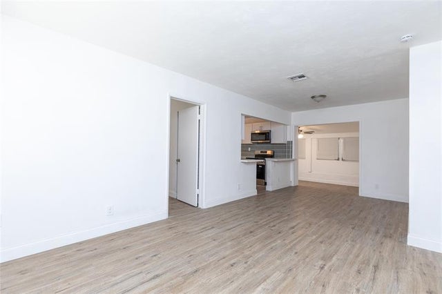 5 of 38 - 4150 Nw 11th Ave, Fort Lauderdale, FL