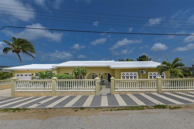 1 of 50 - 7b Bringamosa, Other City Value - Out Of Area, FL