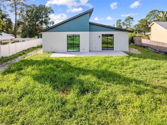 2 of 24 - 6904 Salerno Rd, Fort Pierce, FL