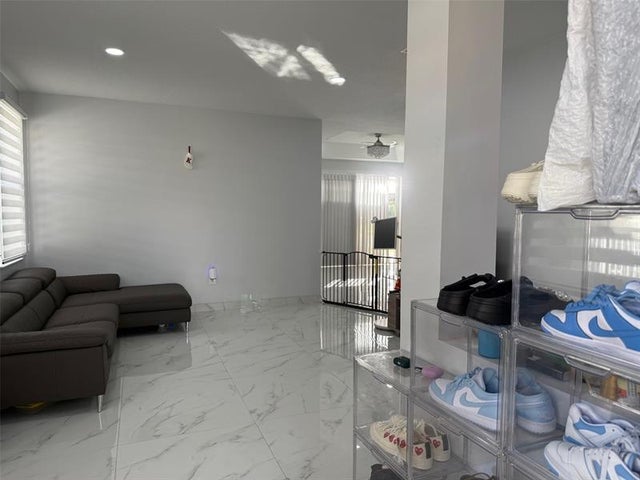4 of 45 - 12611 Sw 28th St, Miramar, FL