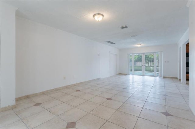 3 of 38 - 8424 Sw 102nd Pl, Miami, FL
