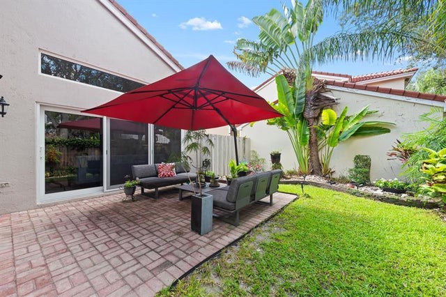 3 of 30 - 1140 Linden St, Hollywood, FL
