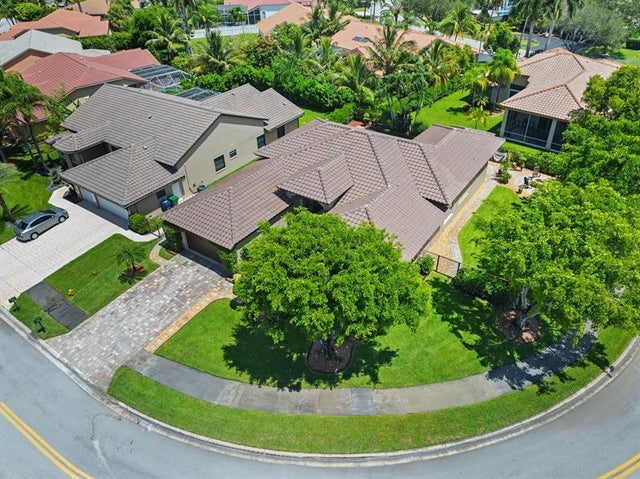 4 of 49 - 5217 Nw 109th Ln, Coral Springs, FL