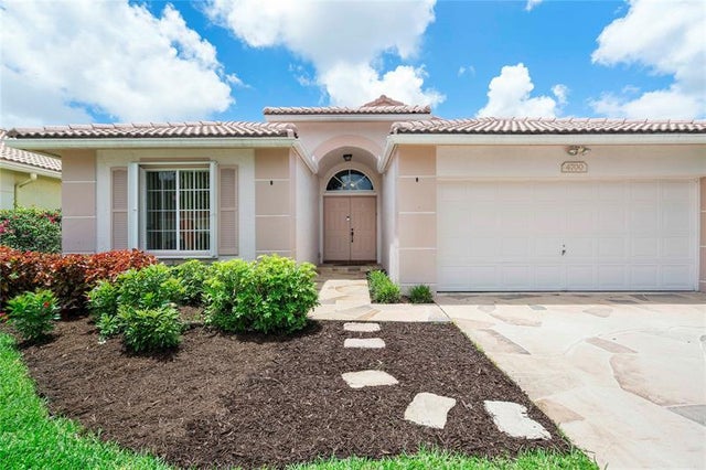 2 of 34 - 4700 Nw 7th Pl, Deerfield Beach, FL