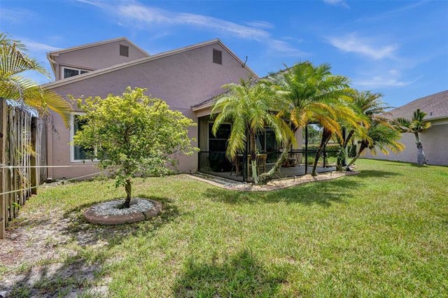 4 of 32 - 22601 Middletown Dr, Boca Raton, FL