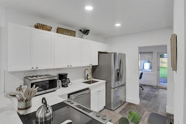 2 of 31 - 1121 Sw 15th Ave, Fort Lauderdale, FL