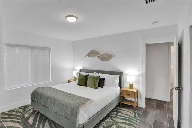 3 of 31 - 1121 Sw 15th Ave, Fort Lauderdale, FL
