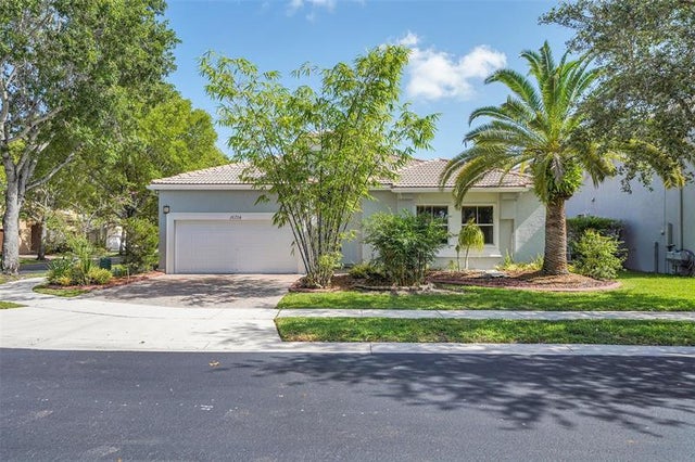 3 of 80 - 16714 Sw 10th St, Pembroke Pines, FL