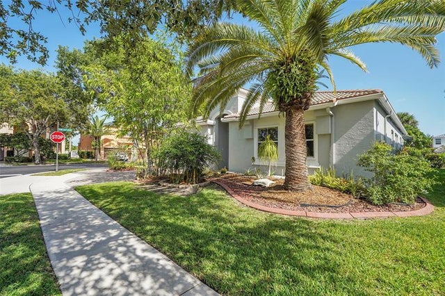 5 of 80 - 16714 Sw 10th St, Pembroke Pines, FL