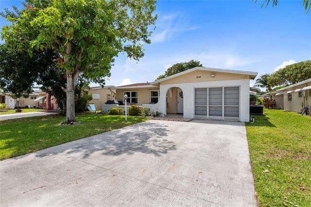 4 of 31 - 1010 Nw 49th Ct, Deerfield Beach, FL