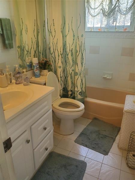 2 of 25 - 11300 Sw 154th St, Miami, FL