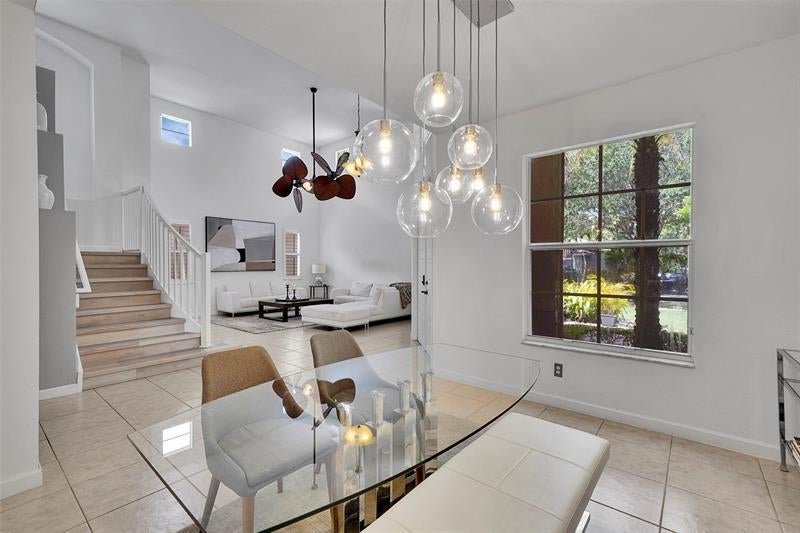 4100 E Gardenia Ave, Weston