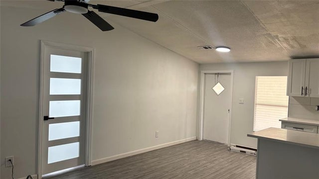 4 of 16 - 8681 Sw 19th St, Davie, FL