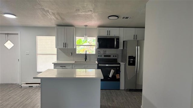 5 of 16 - 8681 Sw 19th St, Davie, FL