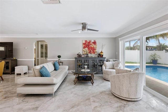 3 of 47 - 2228 Se 10th St, Pompano Beach, FL