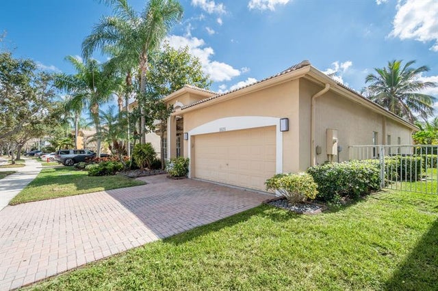 1 of 49 - 16524 Turquoise Trl, Weston, FL
