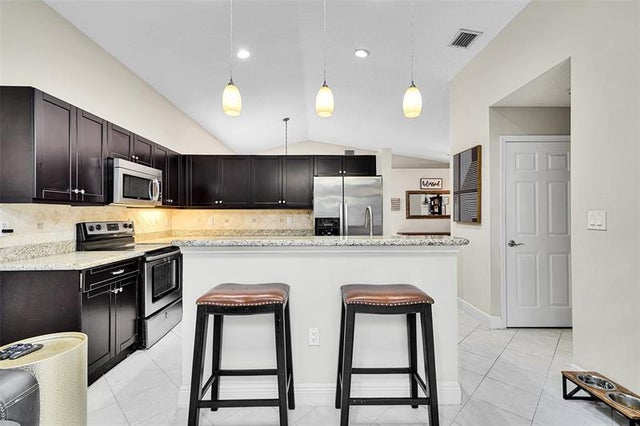 4 of 47 - 11655 Nw 54th St, Coral Springs, FL