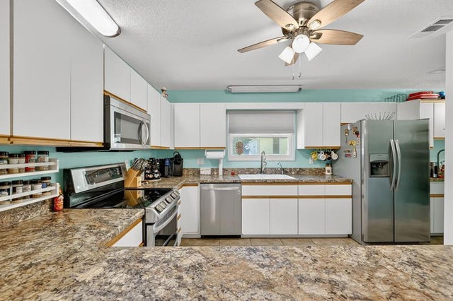2 of 75 - 6506 Doris Dr, Fort Pierce, FL