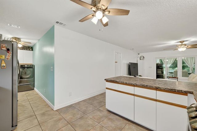 5 of 75 - 6506 Doris Dr, Fort Pierce, FL