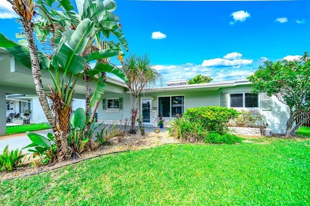 1 of 40 - 4401 Ne 13th Ave, Oakland Park, FL
