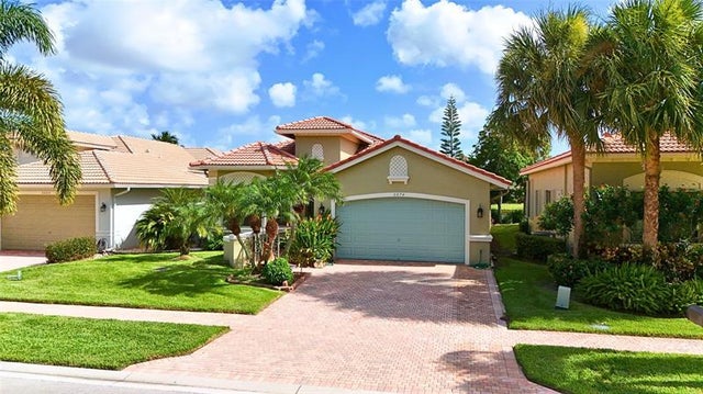 1 of 40 - 6874 Fabiano Cir, Boynton Beach, FL