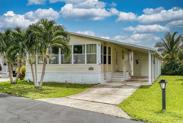 1 of 51 - 809 Putter Place, Pompano Beach, FL