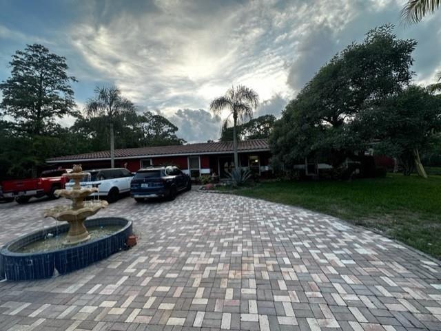 4 of 35 - 5800 Pinetree Rd, Parkland, FL