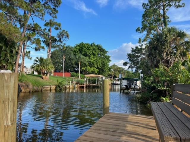 1 of 43 - 465 Ne Midvale St, Port St. Lucie, FL