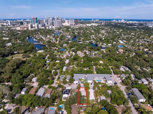 1 of 16 - 615 Sw 14th Ave, Fort Lauderdale, FL