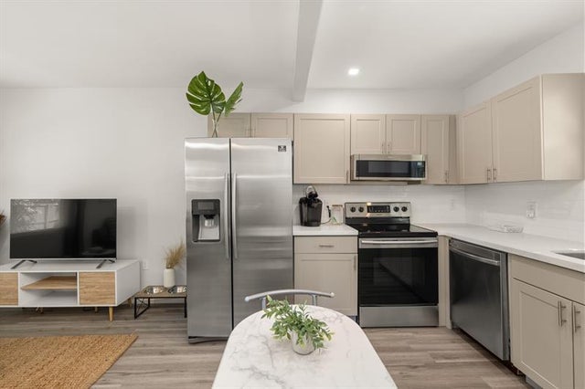 4 of 16 - 615 Sw 14th Ave, Fort Lauderdale, FL