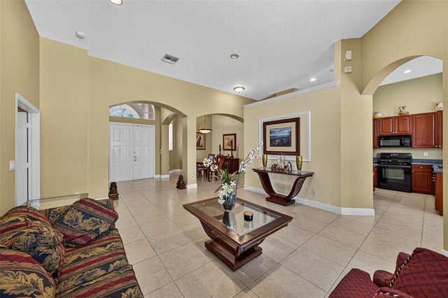 4 of 33 - 6306 Sw 191st Ave, Fort Lauderdale, FL