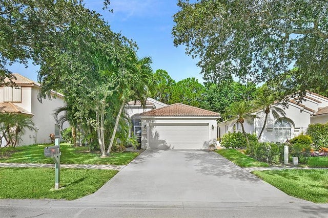 2 of 41 - 7151 Se Twin Oaks Cir, Stuart, FL
