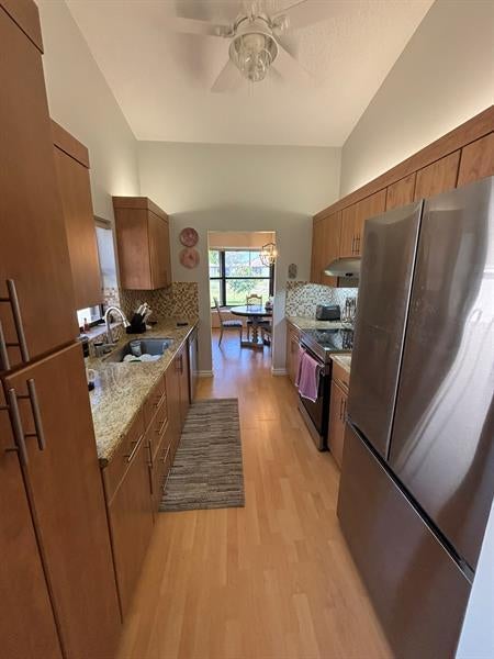 2 of 21 - 4928 Boxwood Cir, Boynton Beach, FL