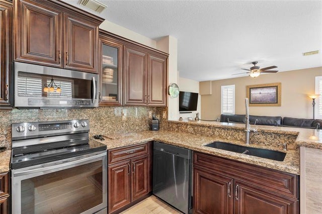 3 of 34 - 5176 Nw 121st Dr, Coral Springs, FL