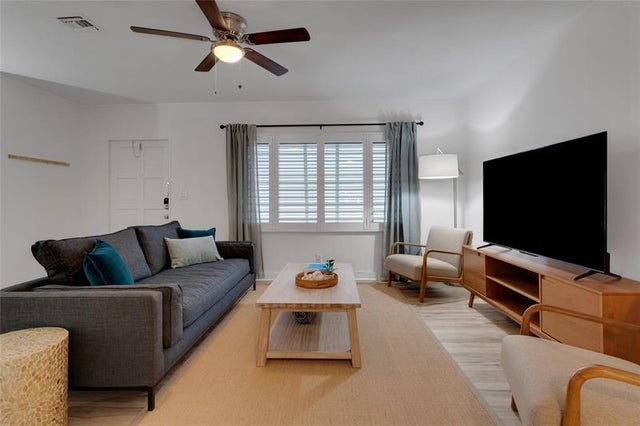 5 of 55 - 1428 Ne 17th Ave, Fort Lauderdale, FL