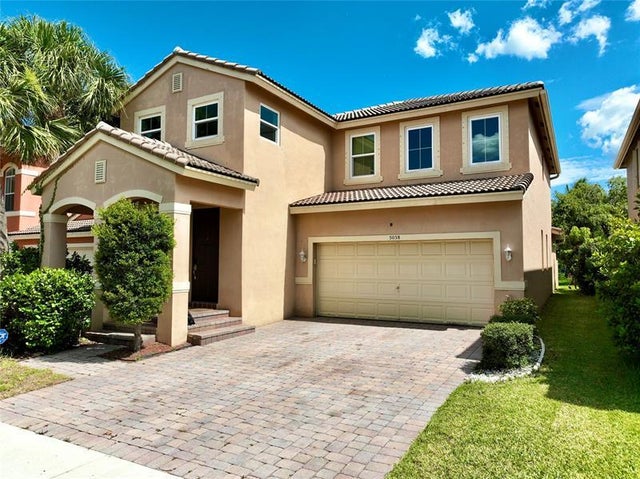 1 of 40 - 5058 Massy Dr, Lake Worth, FL