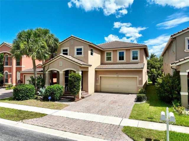 2 of 40 - 5058 Massy Dr, Lake Worth, FL