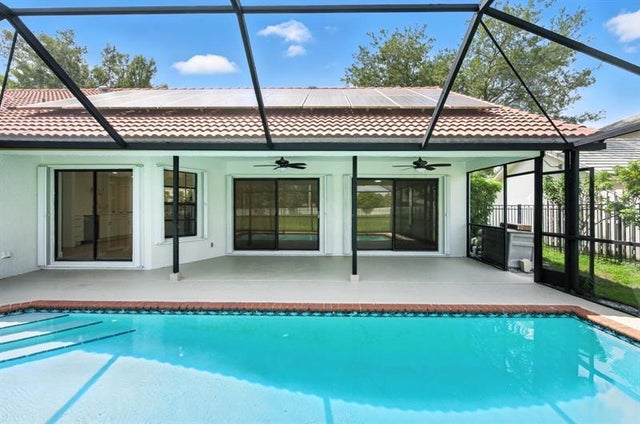4 of 46 - 1041 Amherst Ave, Davie, FL