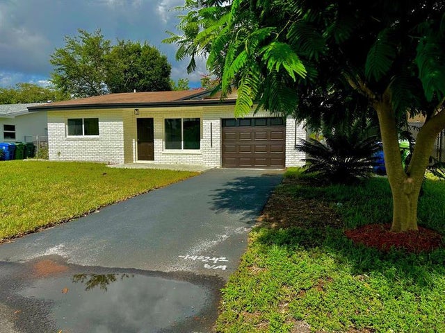 4 of 29 - 6811 Nw 32nd Ave, Fort Lauderdale, FL
