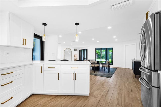 5 of 39 - 570 Se 11 Street, Pompano Beach, FL
