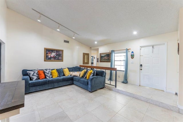 4 of 30 - 11467 Clear Creek Pl, Boca Raton, FL