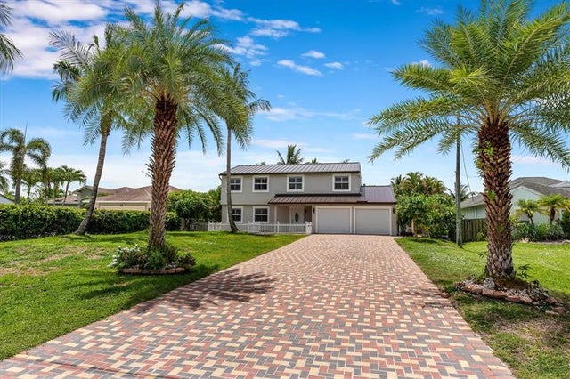 2 of 47 - 7444 Seabreeze Dr, Lake Worth, FL