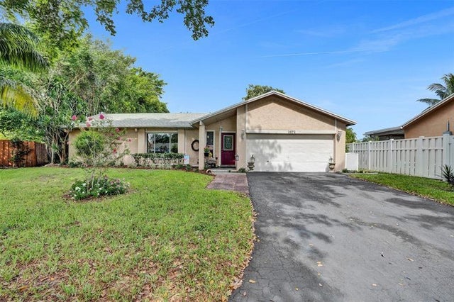 1 of 60 - 2672 Nw 95th Ter, Coral Springs, FL