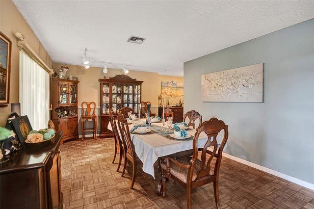 4 of 60 - 2672 Nw 95th Ter, Coral Springs, FL
