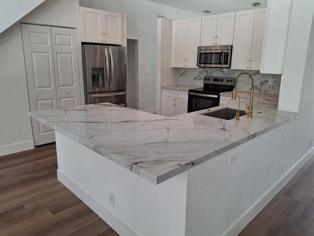 5 of 94 - 16153 72nd Rd, Loxahatchee, FL